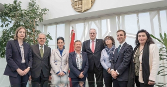 Departamento de Salud y Colegios Oficiales Farmacéuticos de Euskadi suscriben un nuevo concierto de prestación farmacéut